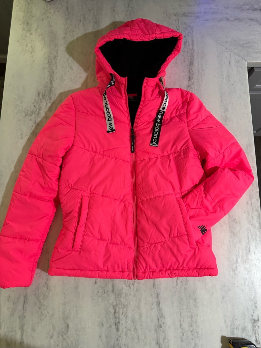 New Balance Outdoor Bright Pink Hooded Puffer Jacket w Plush Fleece Lining S